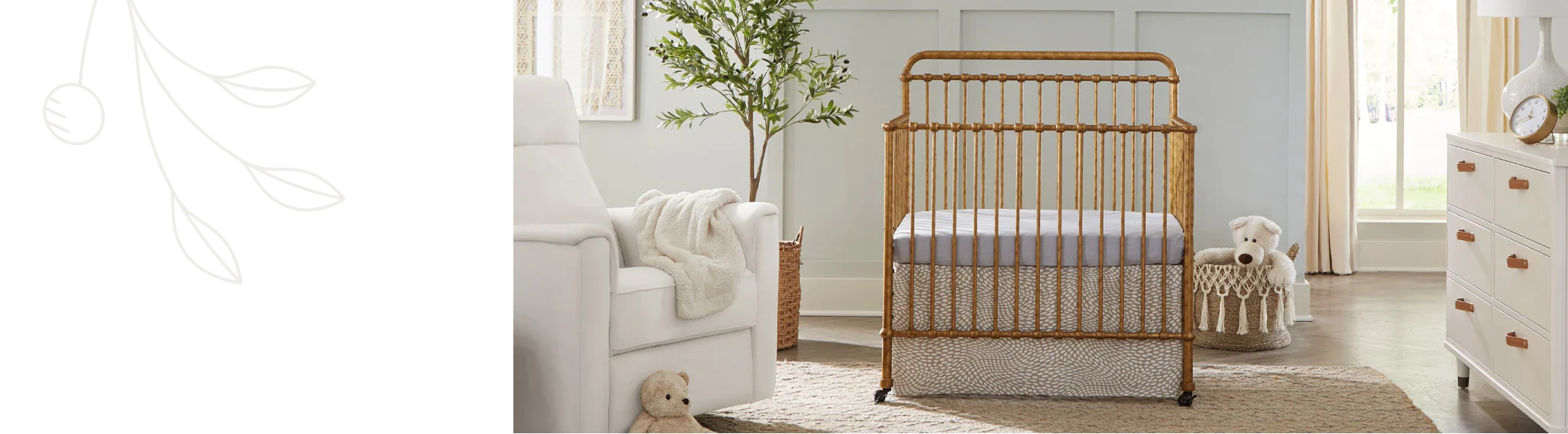Small crib top with storage