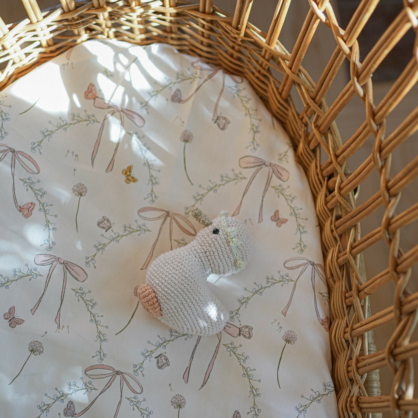 Gooslings Bows & Butterfly Kisses Crib Sheet - Pink