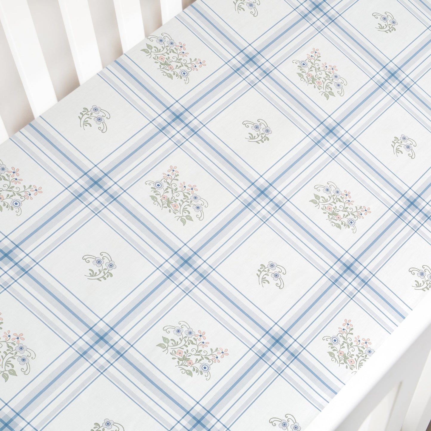 Gooslings Fleur + Stripe Crib Sheet - Plaid
