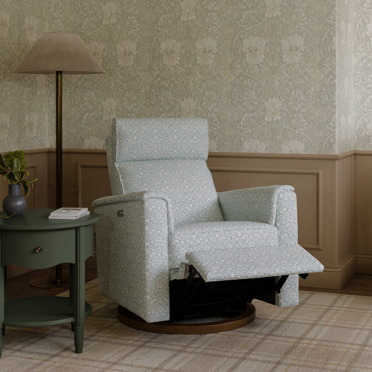 M17186BPBDB,Namesake,Morris & Co. x Namesake Willa Plus Power Recliner in Bellflowers in Powdered Blue w/ Dark Wood Base