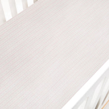 Gooslings Petal Scallops Crib Sheet - Pink