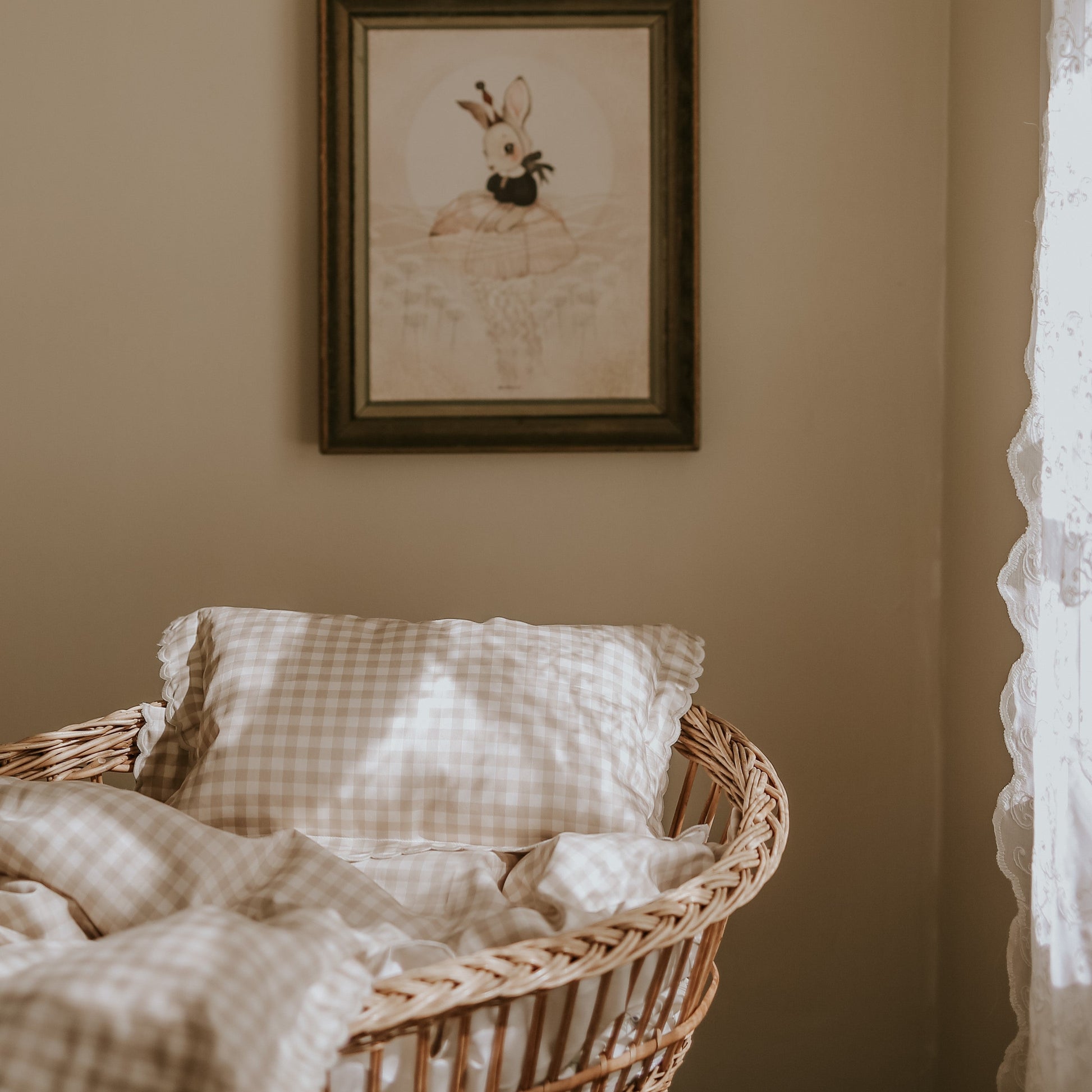 Gooslings Picnic Gingham Crib Sheet - Beige