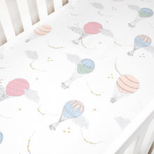 Gooslings Touch The Sky Crib Sheet - Pink