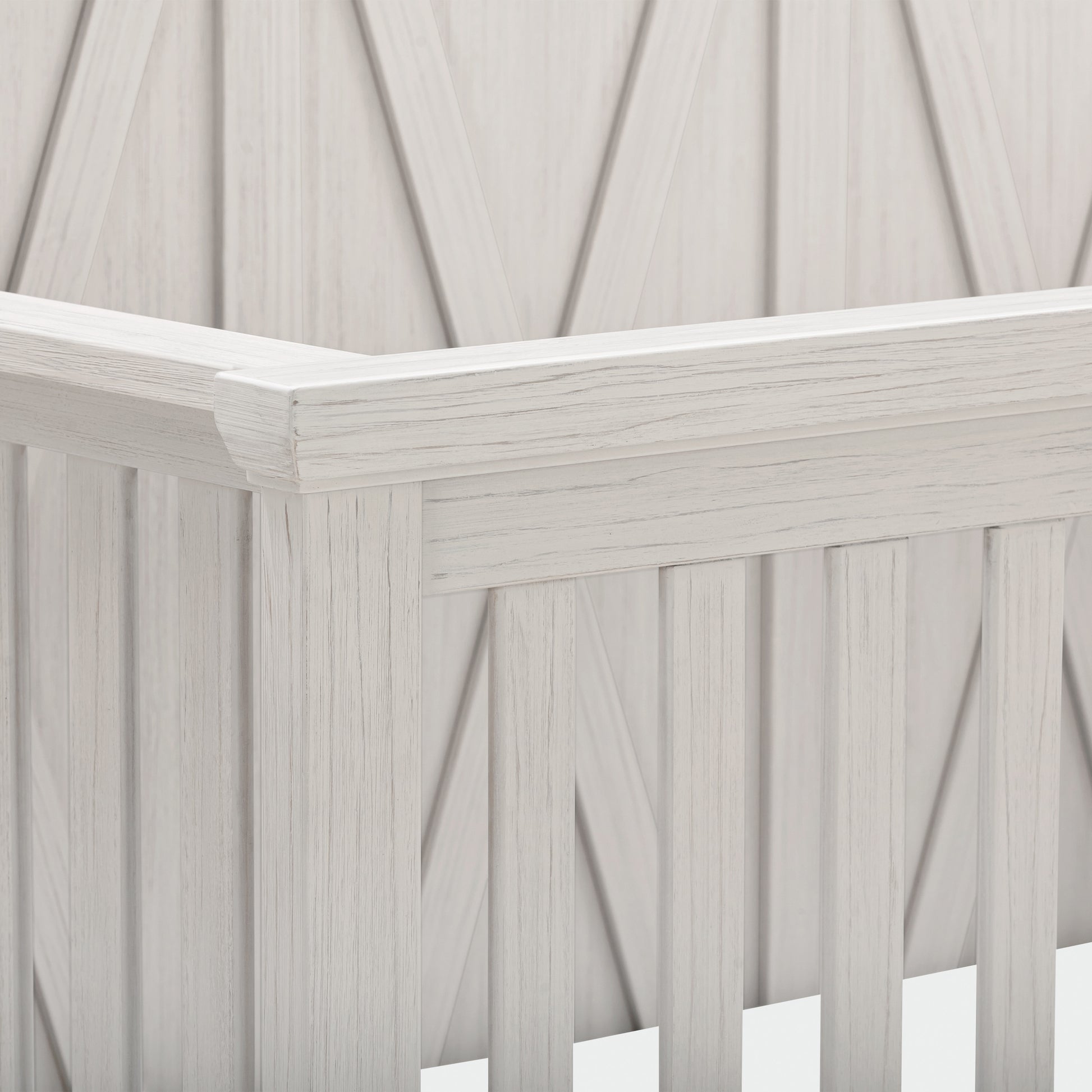 B14501WDF,Monogram by Namesake,Emory Farmhouse 4-in-1 Convertible Crib in White Driftwood