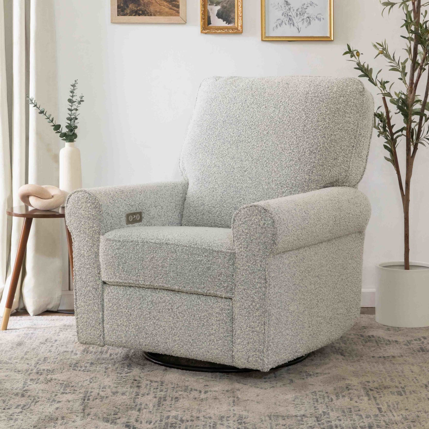 B17787BWB,Monogram by Namesake,Monroe Pillowback Power Recliner in Black White Boucle