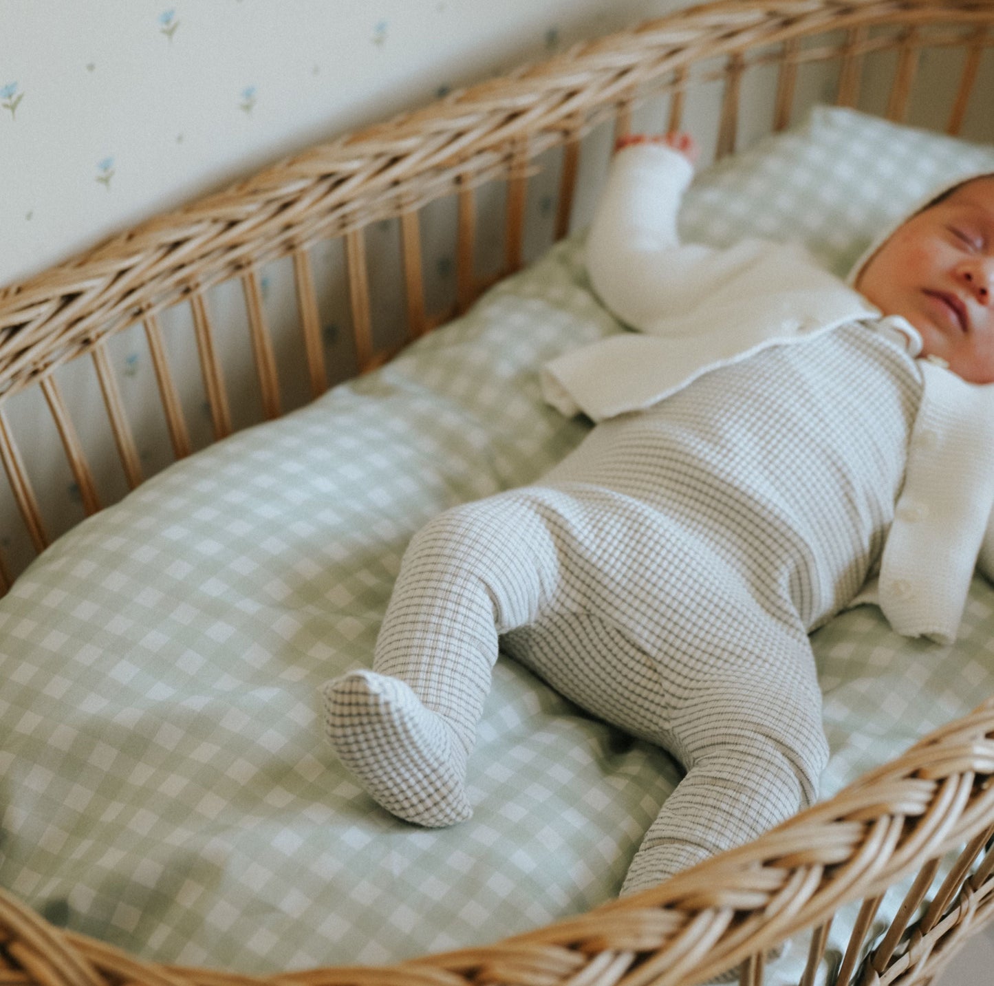 Gooslings Picnic Gingham Crib Sheet - Green