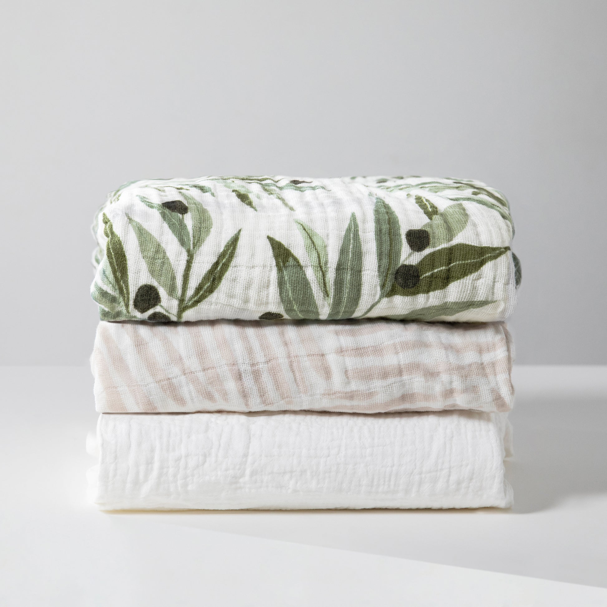 T28236,Olive Branches Muslin Mini Crib Sheet in GOTS Certified Organic Cotton