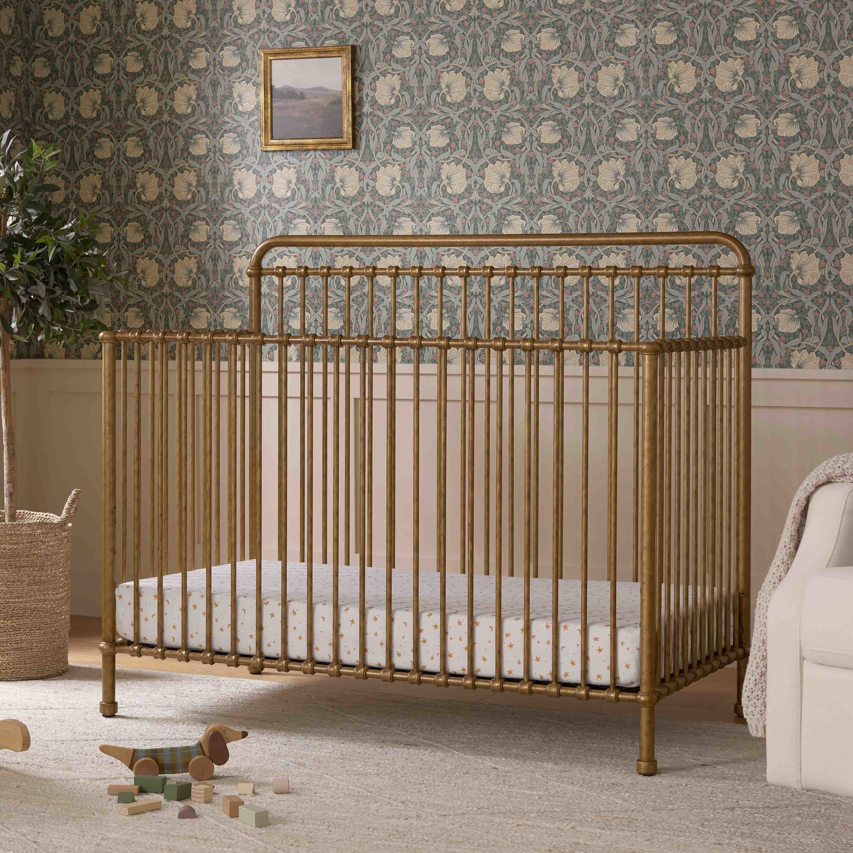 Winston 4 in 1 Convertible Crib Namesake